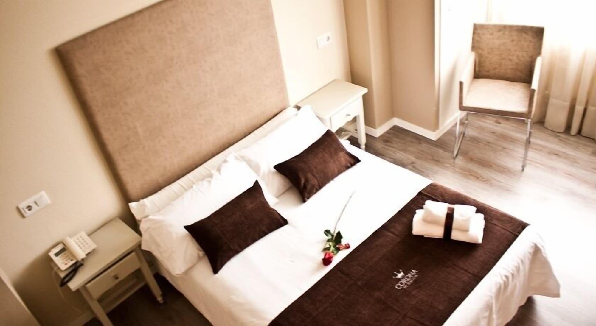 Hotel Corona De Galicia Valga Buitenkant foto