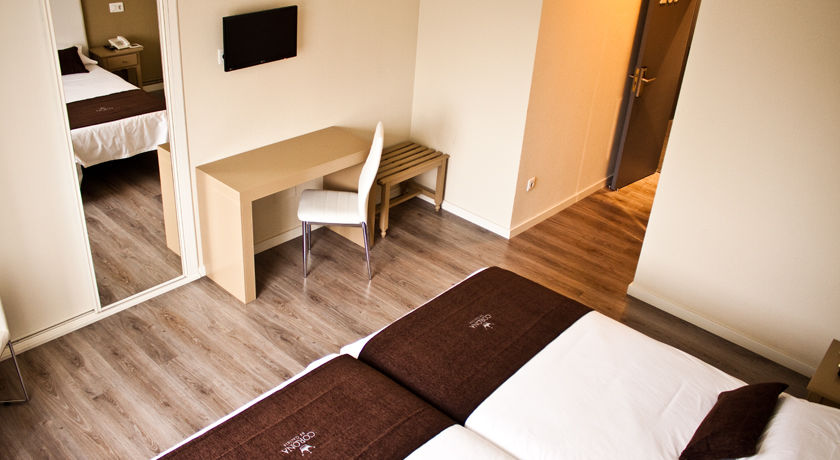 Hotel Corona De Galicia Valga Buitenkant foto